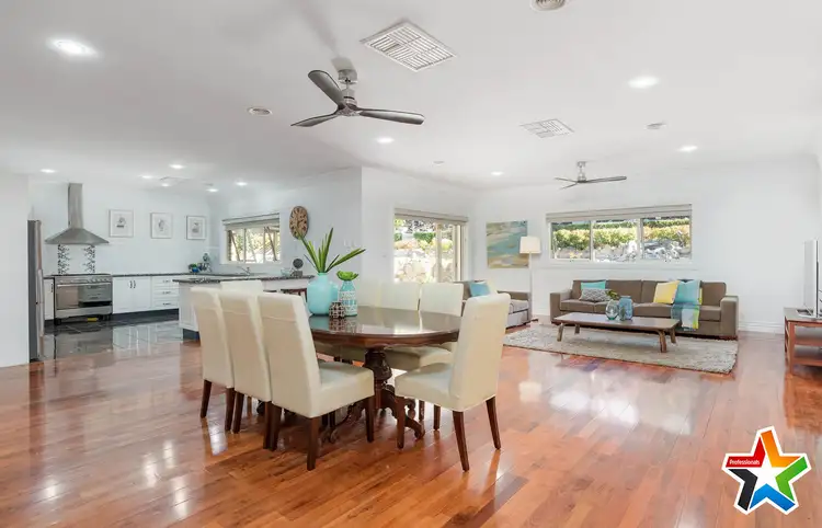 33 Bellbird Drive, Lilydale VIC 3140