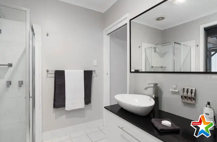 Sixth view of Homely house listing, 11 Coachmans Court, Chirnside Park VIC 3116