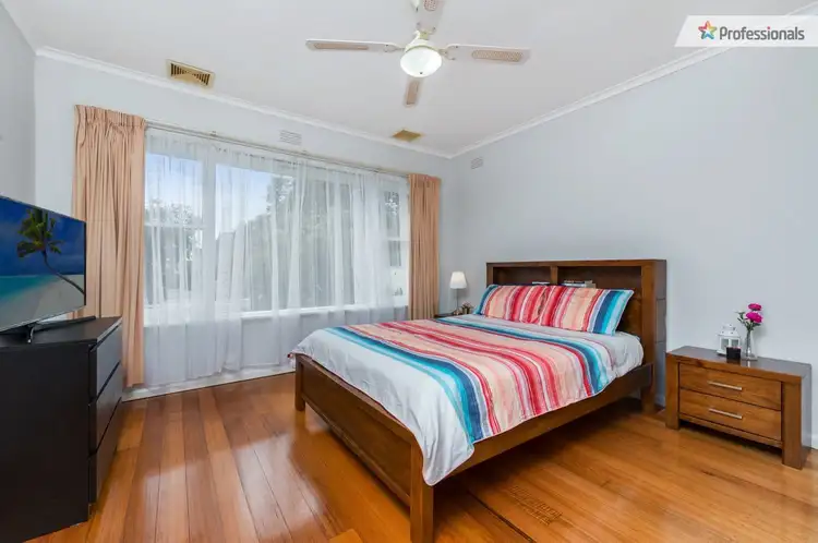 Fourth view of Homely unit listing, 2/15 Orchard Road, Bayswater VIC 3153