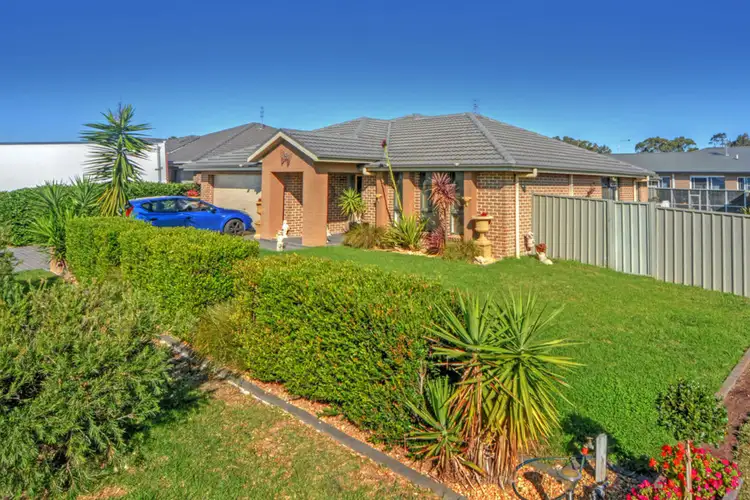25 Terralla Grove