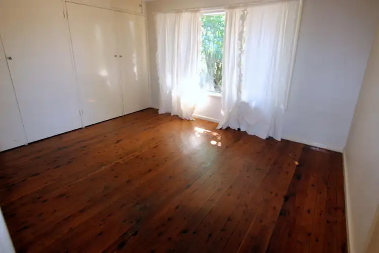 Second view of Homely house listing, 8 Thomas Street, Wagga Wagga NSW 2650