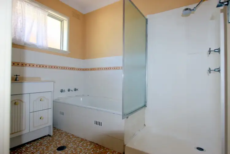 Sixth view of Homely house listing, 8 Thomas Street, Wagga Wagga NSW 2650
