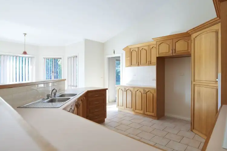 Sixth view of Homely house listing, 4 Agnes Court, Kialla VIC 3631