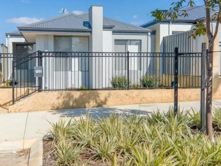 132 Lambeth Circle, Wellard WA 6170
