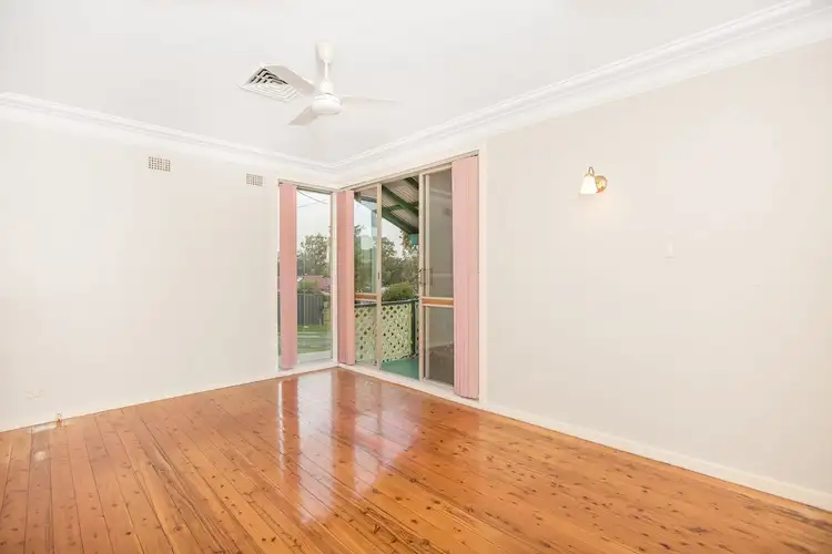 Second view of Homely house listing, 21 Gwen Parade, Raymond Terrace NSW 2324