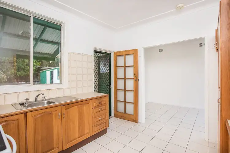 Fourth view of Homely house listing, 21 Gwen Parade, Raymond Terrace NSW 2324