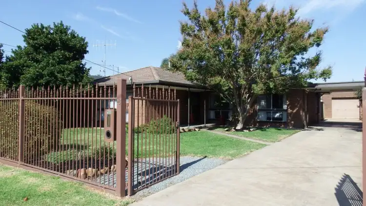 16 Hillier Street, Shepparton VIC 3630