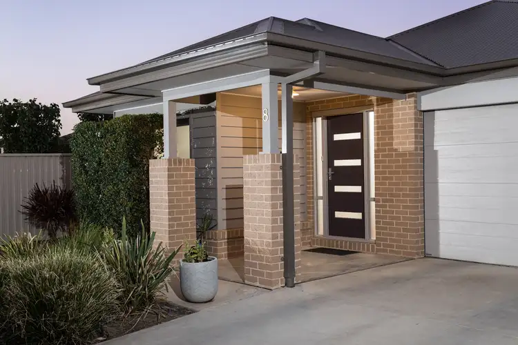 Third view of Homely house listing, 8 Teatree Place, Kialla VIC 3631