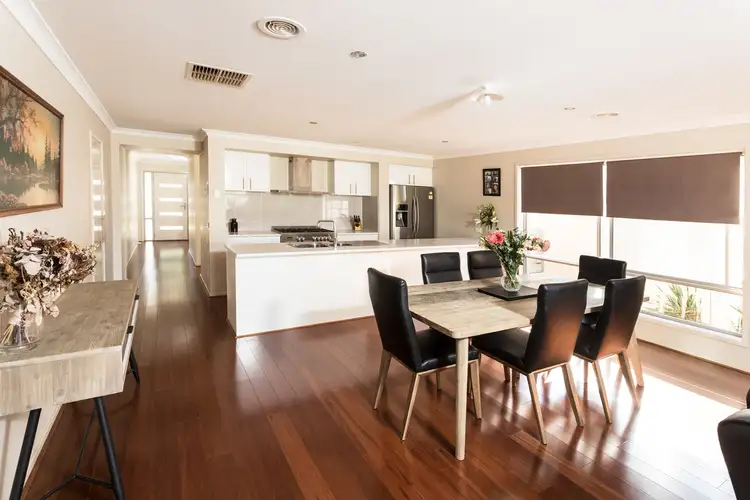 Fifth view of Homely house listing, 8 Teatree Place, Kialla VIC 3631