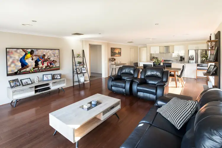 Seventh view of Homely house listing, 8 Teatree Place, Kialla VIC 3631