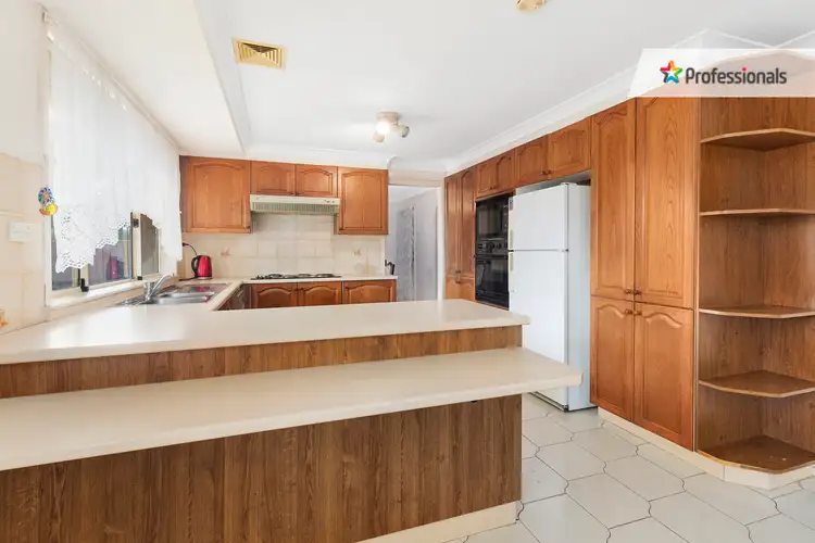 Sixth view of Homely house listing, 10 Aintree Close, Casula NSW 2170