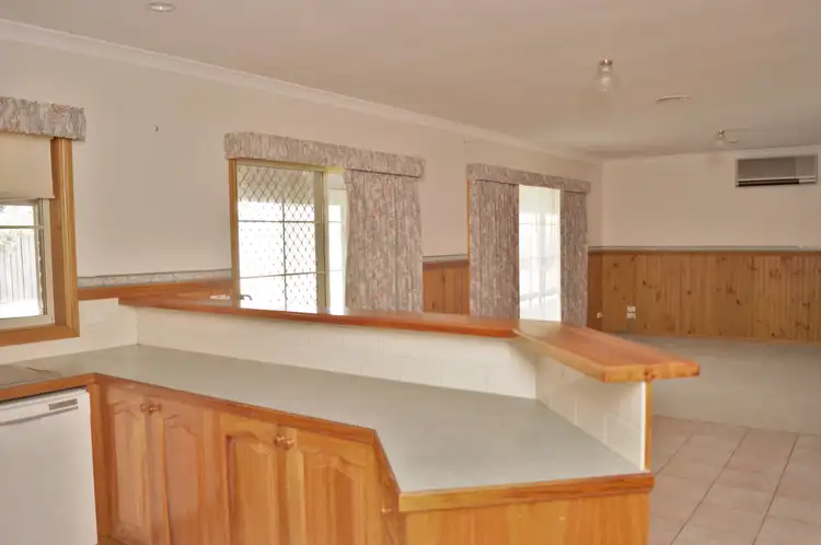 Seventh view of Homely house listing, 5 Angus Court, Mooroopna VIC 3629
