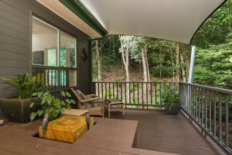 4 Birdwing Place, Caravonica QLD 4878