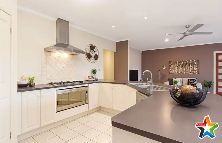 Fourth view of Homely house listing, 10 Carmella Close, Chirnside Park VIC 3116