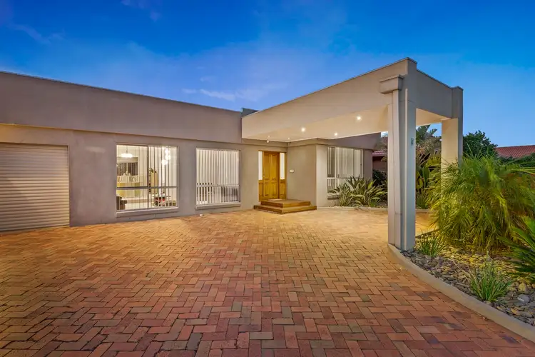 6 Cord Close, Keilor Downs VIC 3038