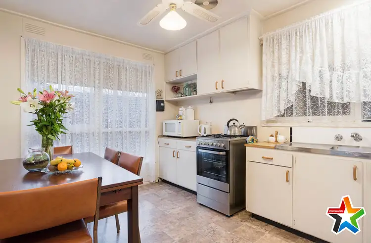 Sixth view of Homely house listing, 7 Yarra Road, Croydon VIC 3136
