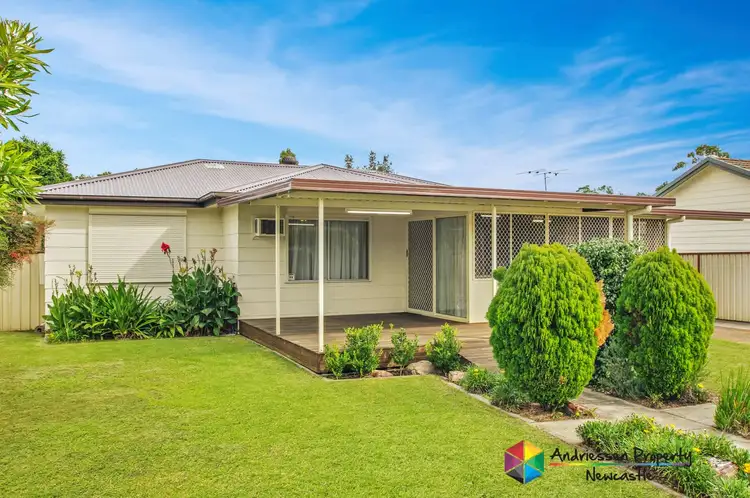 31 Renfrew Crescent, Edgeworth NSW 2285