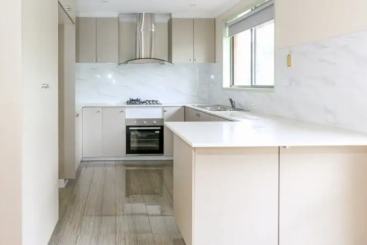 Third view of Homely house listing, 15 Laxdale Court, Kangaroo Flat VIC 3555