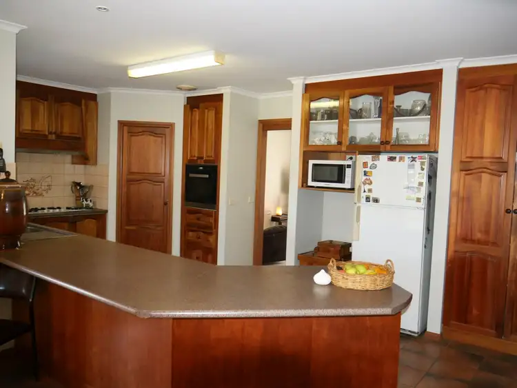 Fifth view of Homely house listing, 27 Romney Crescent, Shepparton VIC 3630