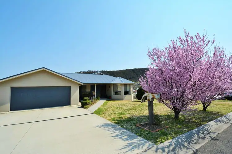 Main view of Homely house listing, 25 Henderson Place, Lithgow NSW 2790