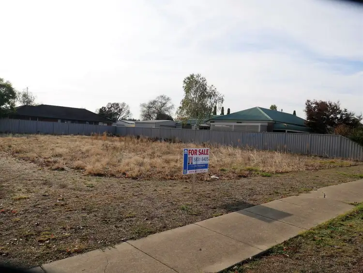 75 Kialla Lakes Drive, Kialla VIC 3631