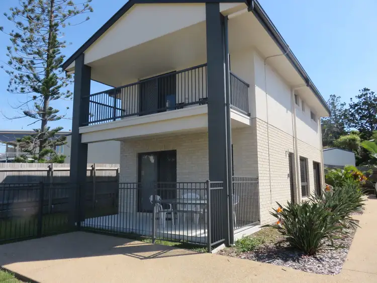 17 Richard Street