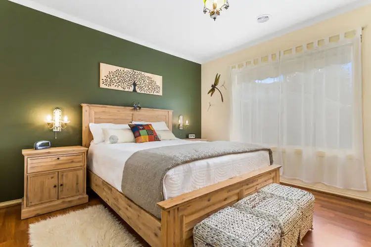 Sixth view of Homely house listing, 5 Tamlyn Close, Sunshine West VIC 3020