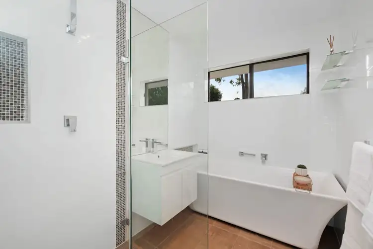 Sixth view of Homely house listing, 8 Sayce Close, Metford NSW 2323