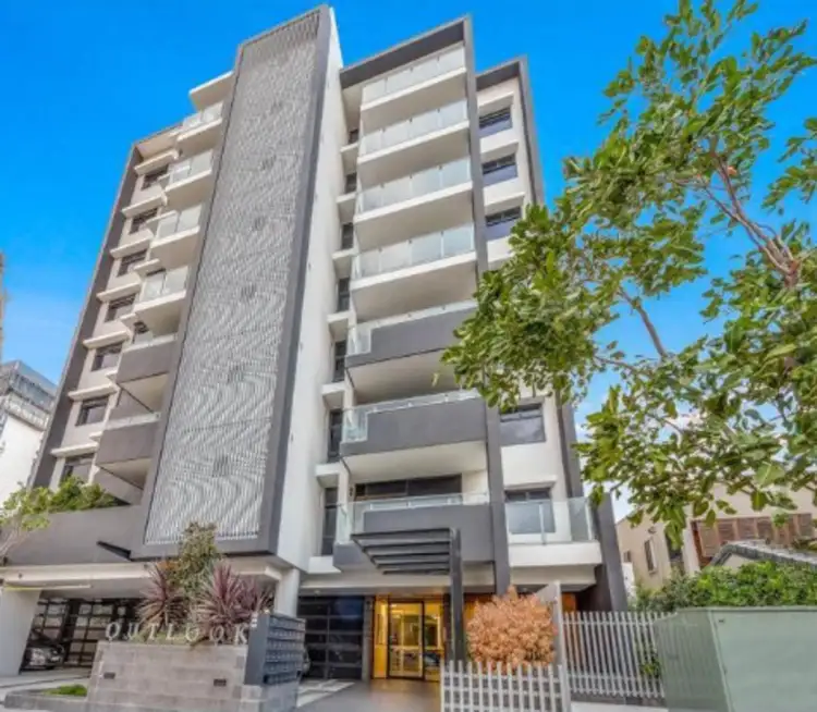 101/15 Norman Street, Southport QLD 4215