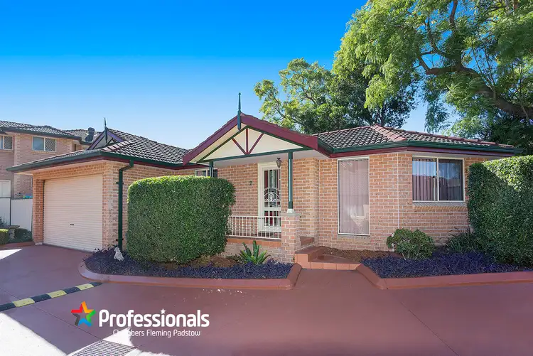 2/13 Kinross Place, Revesby NSW 2212
