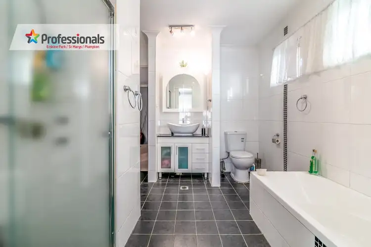 Fifth view of Homely house listing, 85 Explorers Way, St Clair NSW 2759