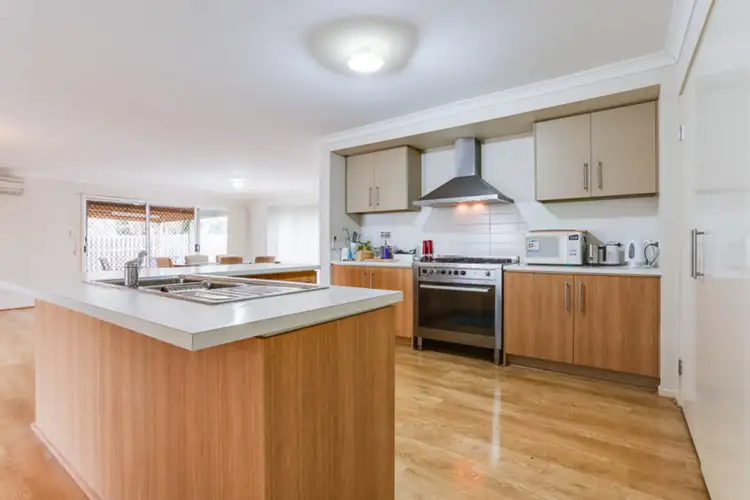 72 INGLES Drive, Redbank Plains QLD 4301