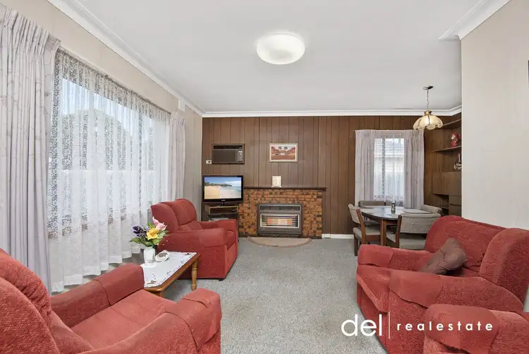 Second view of Homely house listing, 4 Lilac Avenue, Dandenong North VIC 3175
