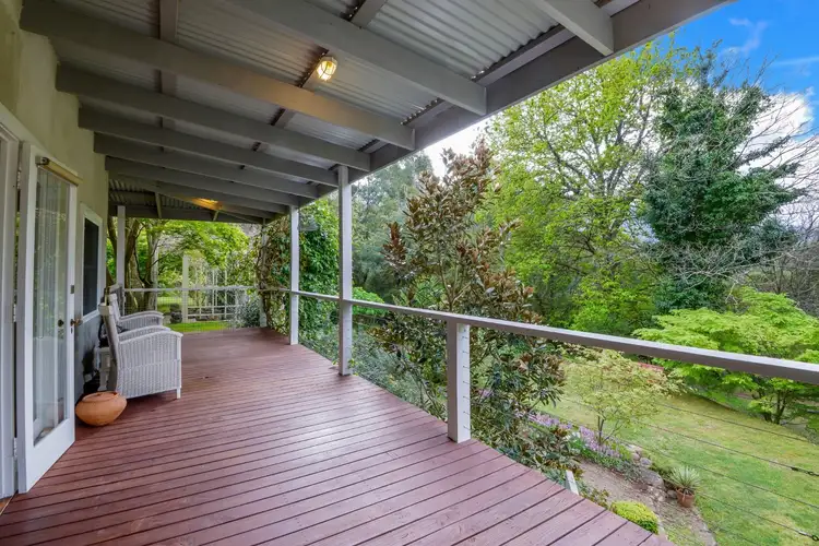 140 Old Warburton Road, Warburton VIC 3799