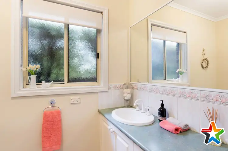 Fourth view of Homely house listing, 39 Meadowbank Avenue, Chirnside Park VIC 3116