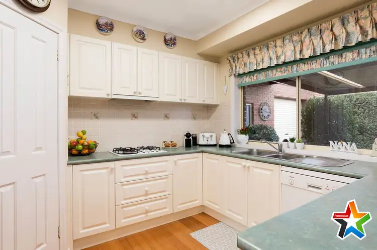 Fifth view of Homely house listing, 39 Meadowbank Avenue, Chirnside Park VIC 3116