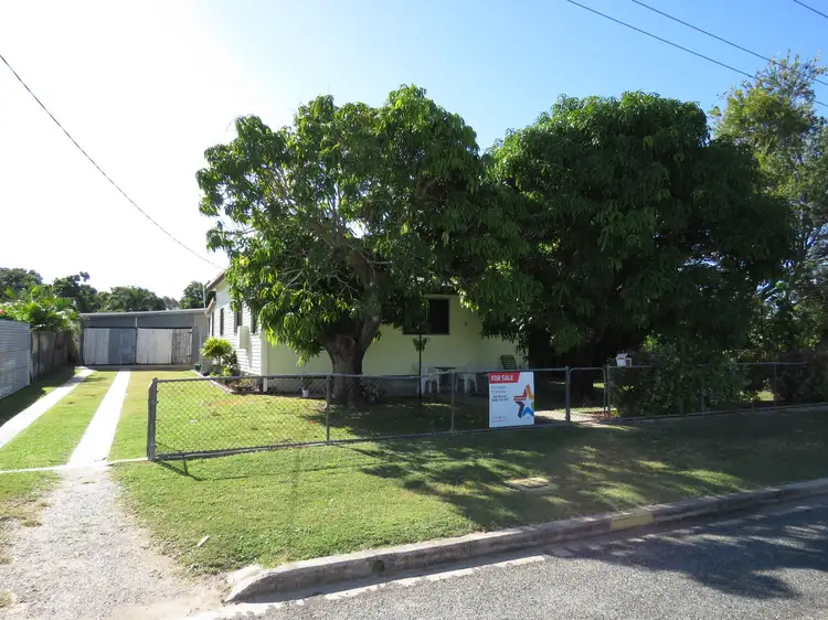 2 Arthur Street, Bowen QLD 4805