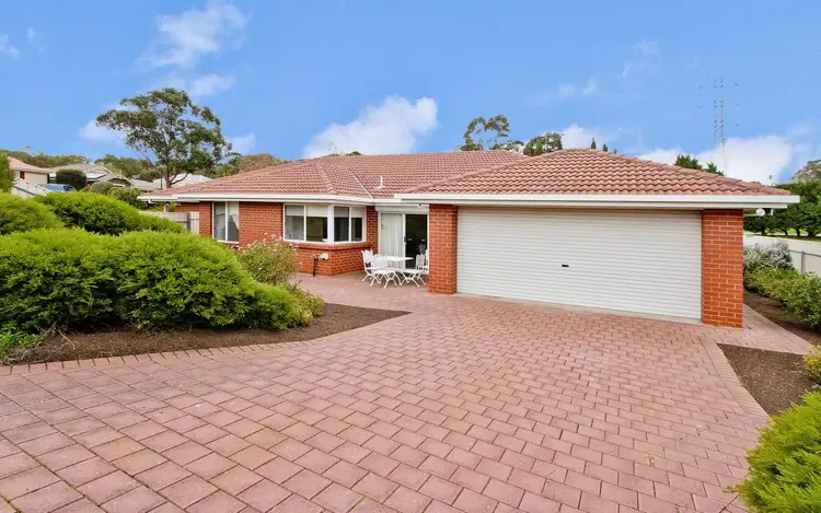 9 Estate Drive, Flagstaff Hill SA 5159
