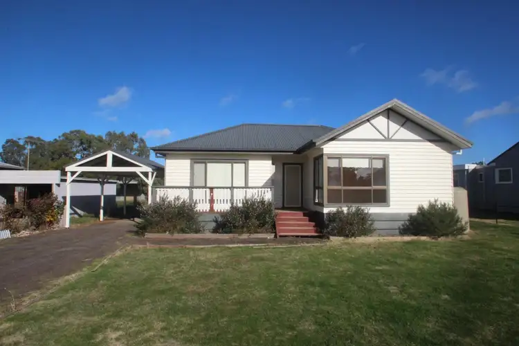 19 Thomas Street, Dunolly VIC 3472