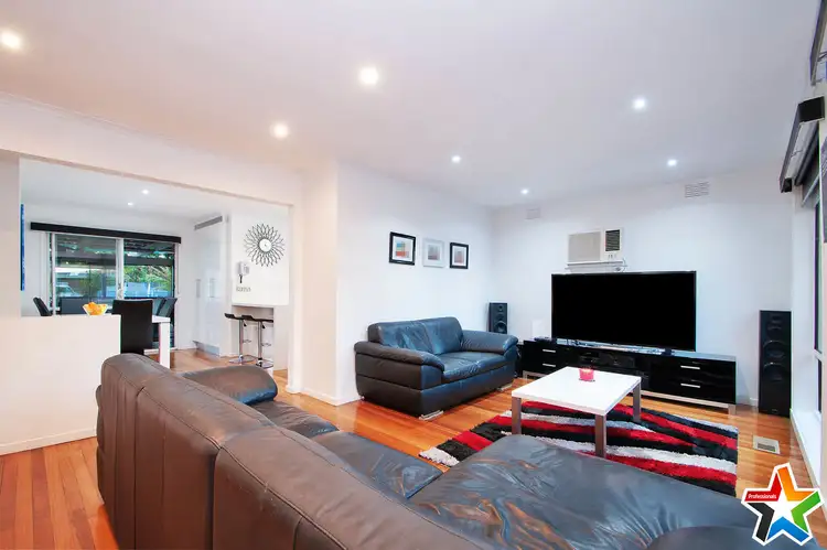 Third view of Homely house listing, 6 Kadina Court, Mooroolbark VIC 3138