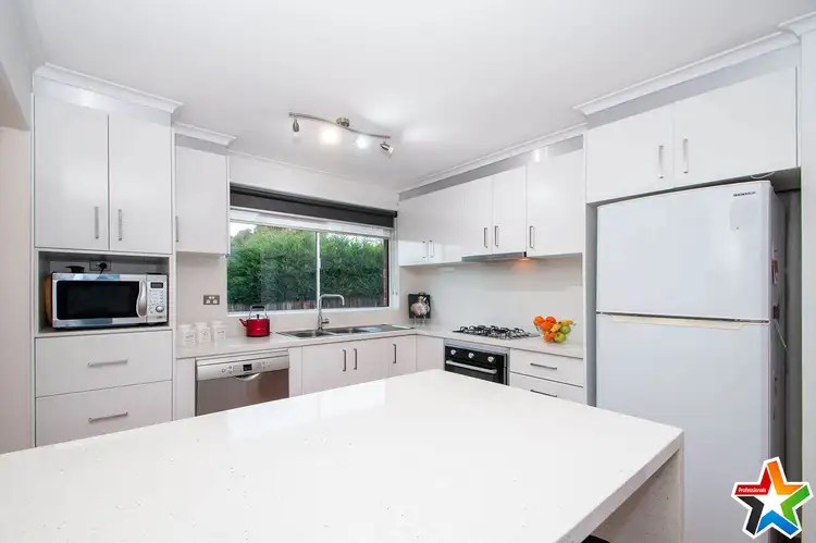 Fifth view of Homely house listing, 6 Kadina Court, Mooroolbark VIC 3138