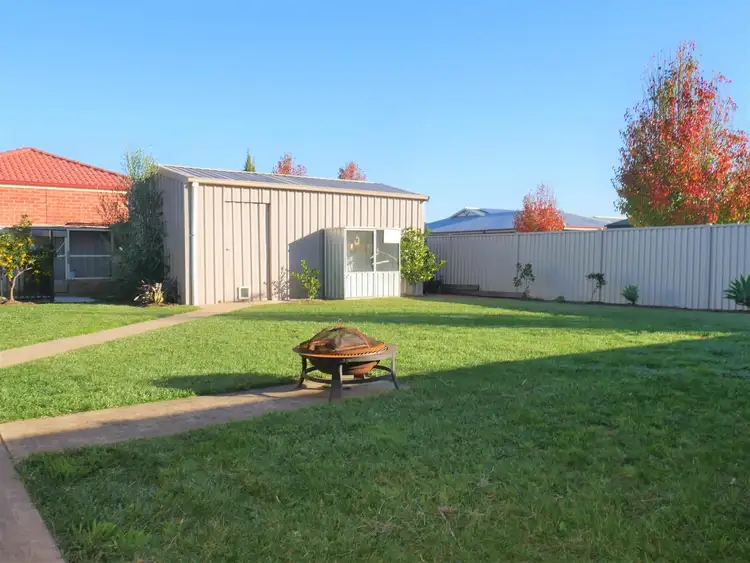 Fifth view of Homely house listing, 5 Walnut Court, Shepparton VIC 3630