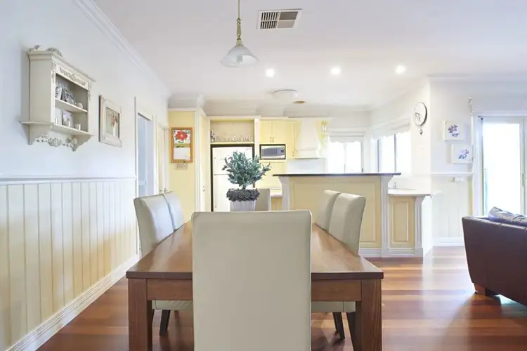 Fourth view of Homely house listing, 4 Mitta Court, Kialla VIC 3631
