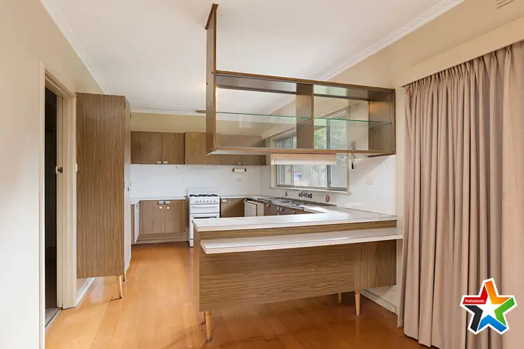 Sixth view of Homely house listing, 31 Ruskin Avenue, Croydon VIC 3136