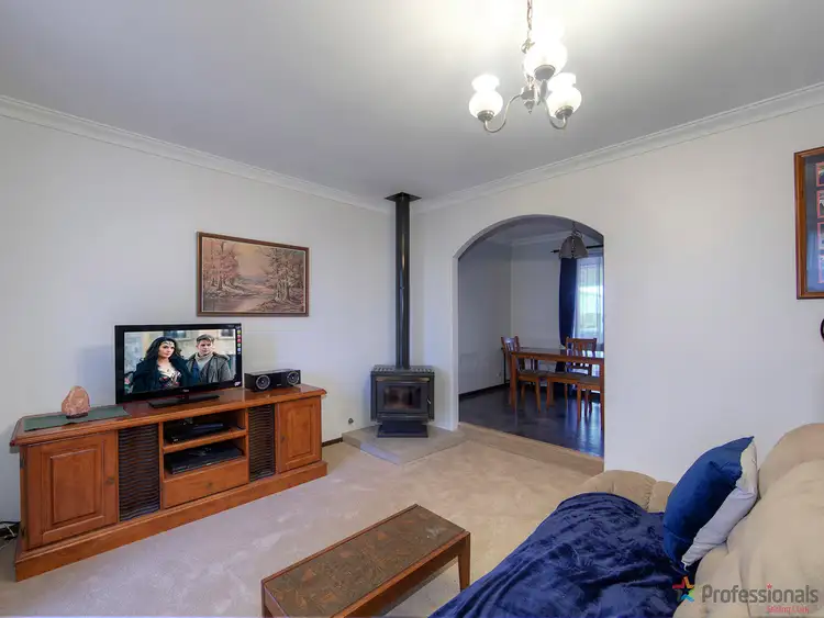 Sixth view of Homely house listing, 4 Solandra Way, Forrestfield WA 6058