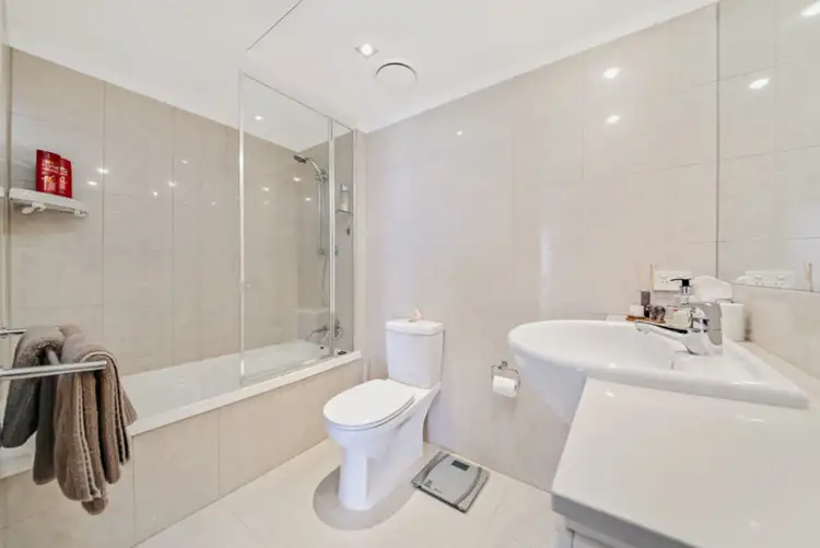 Seventh view of Homely apartment listing, 2001/50 Marine Parade, Southport QLD 4215