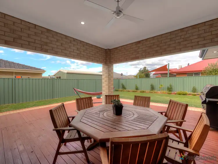 Fourth view of Homely house listing, 48 Excalibur Chase, Wattle Grove WA 6107