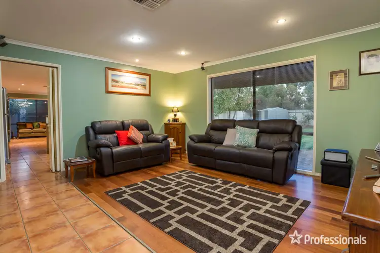 Fifth view of Homely house listing, 11 Alessi Rise, Mildura VIC 3500