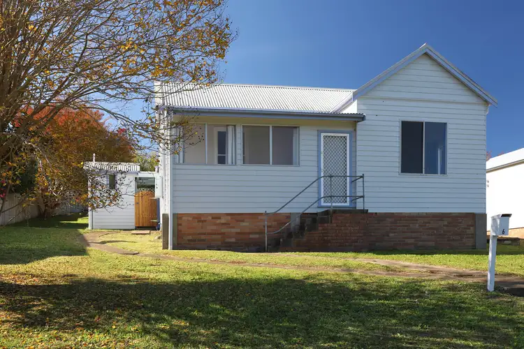 6 Shaw Street, Stroud NSW 2425