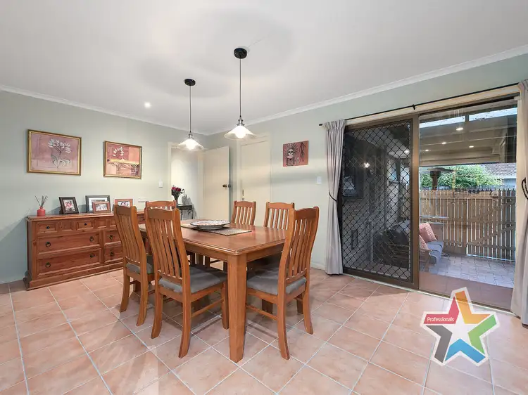 Sixth view of Homely house listing, 2 Edward Court, Croydon VIC 3136
